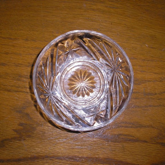 Vintage Set of 3 Crystal Wedding Oat Dessert Bowls - Picture 5 of 5